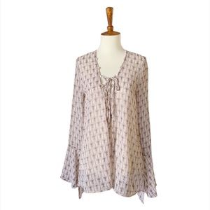 PPLA Madrid Bell Sleeve Sheer‎ Top Size Small